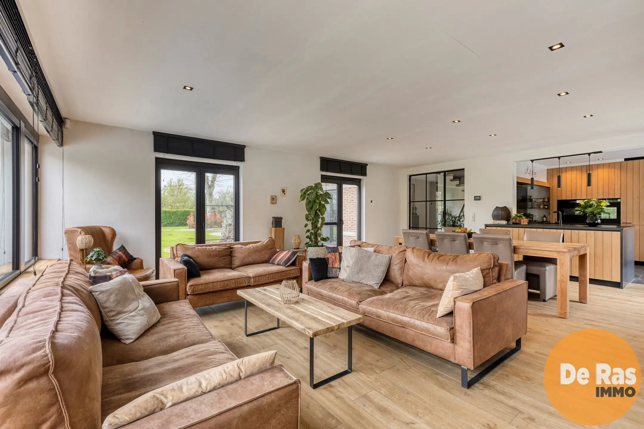 LEDE - Exclusief gerenoveerd landhuis op een unieke ligging foto 8