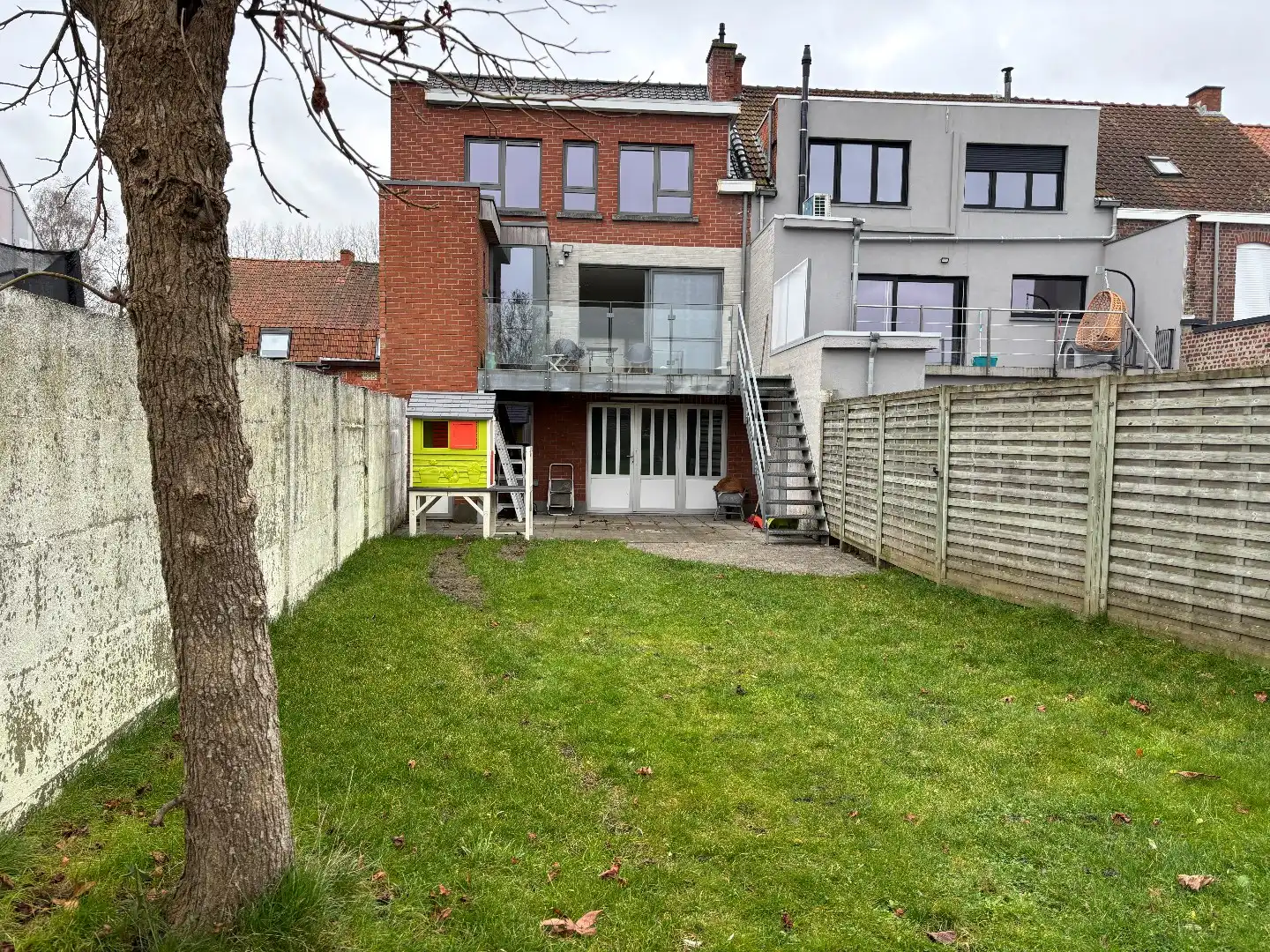 Mooi gerenoveerde woning met 3 slaapkamers, grote garage en tuin! foto 19