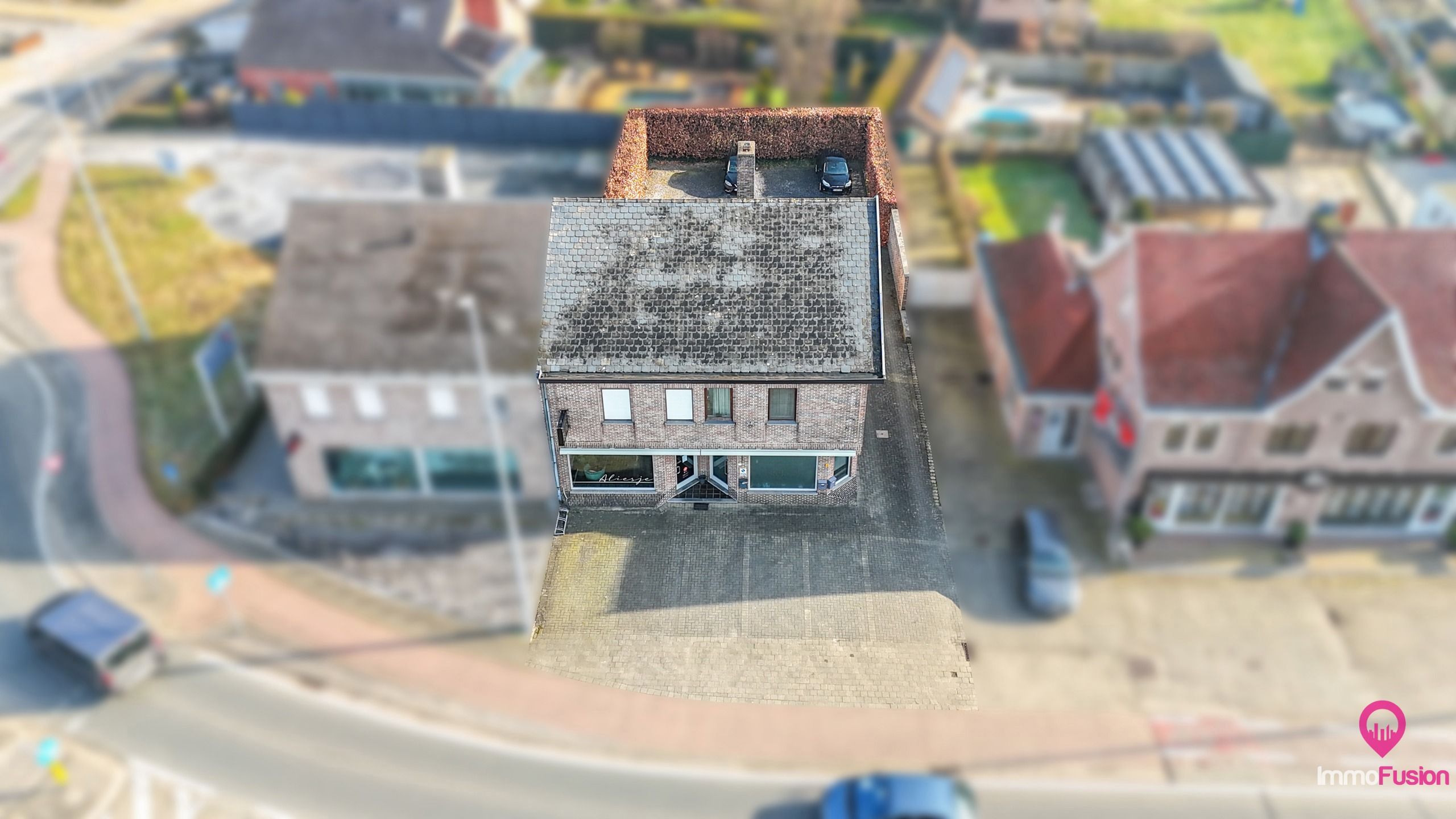 Instapklaar handelspand met etalage, kantoorruimte + parking foto 22