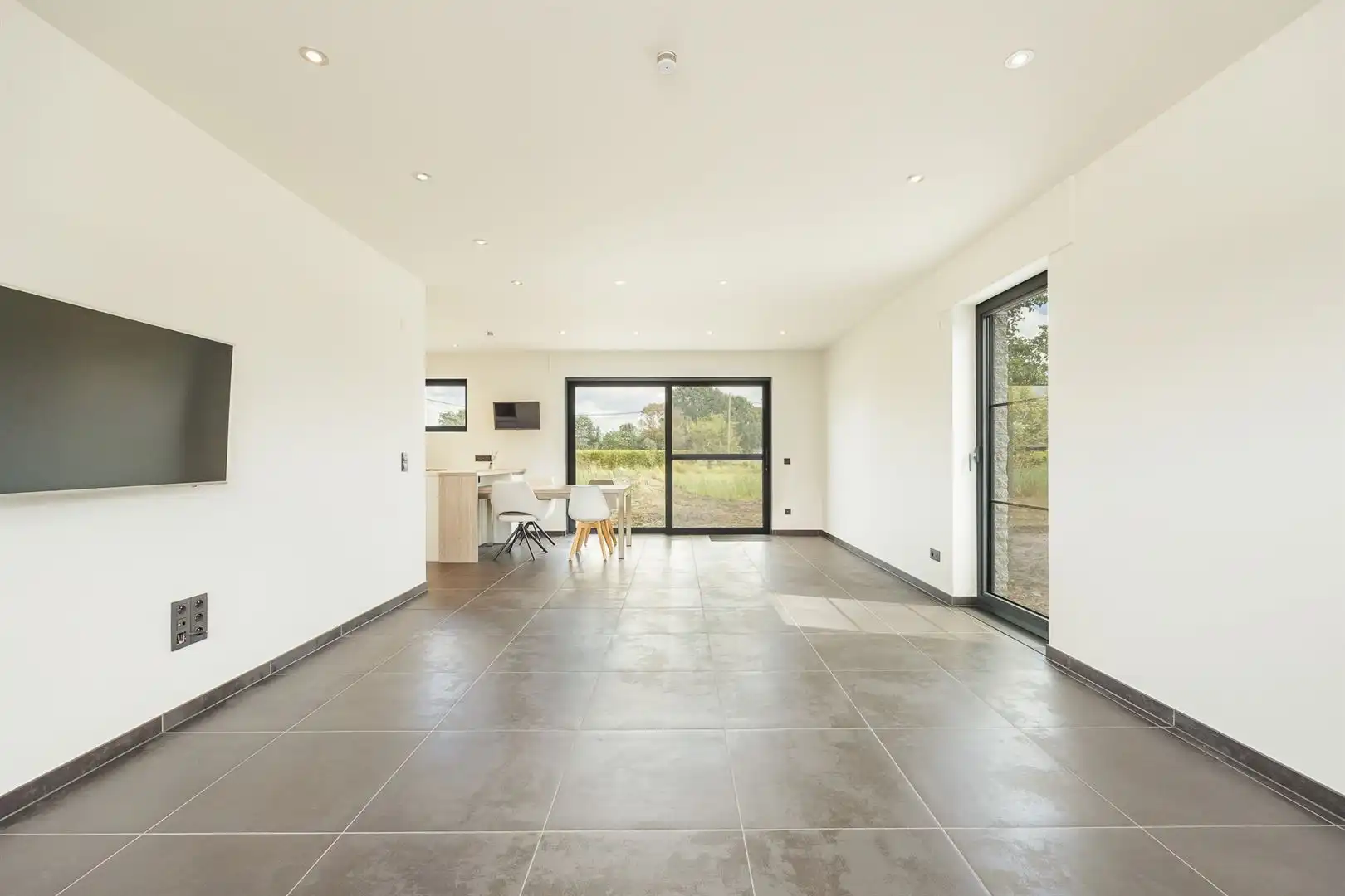 Topwoning! Kwalitatief en instapklaar! foto 3