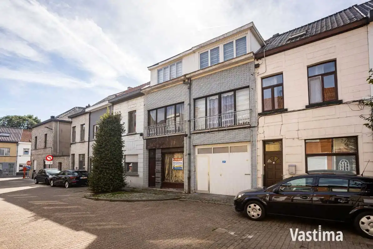 Gezinswoning met loods in Aalst – perfect voor wonen én werken foto 3