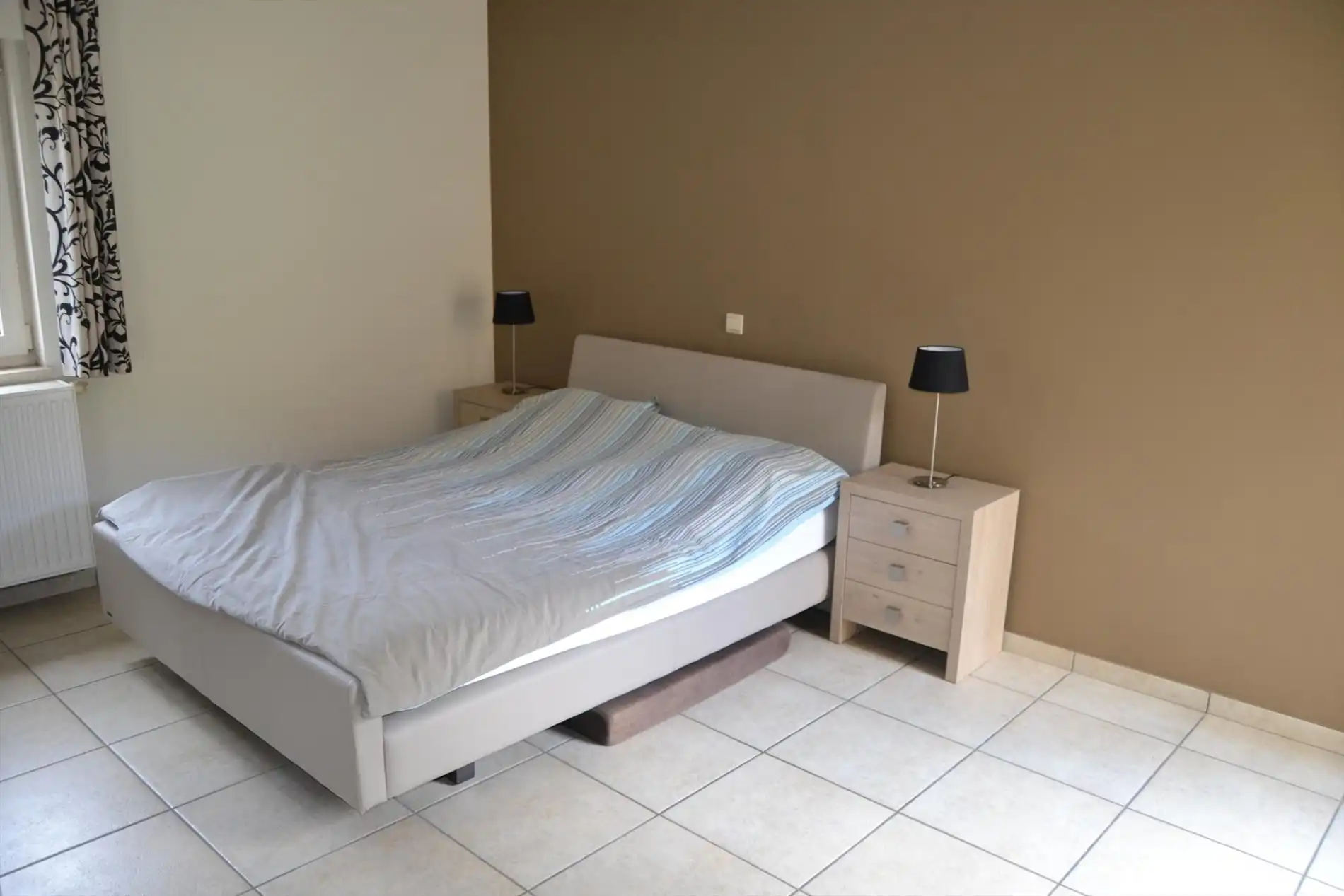 een ruim GLVL.-appartement in centrum van Elewijt foto 6