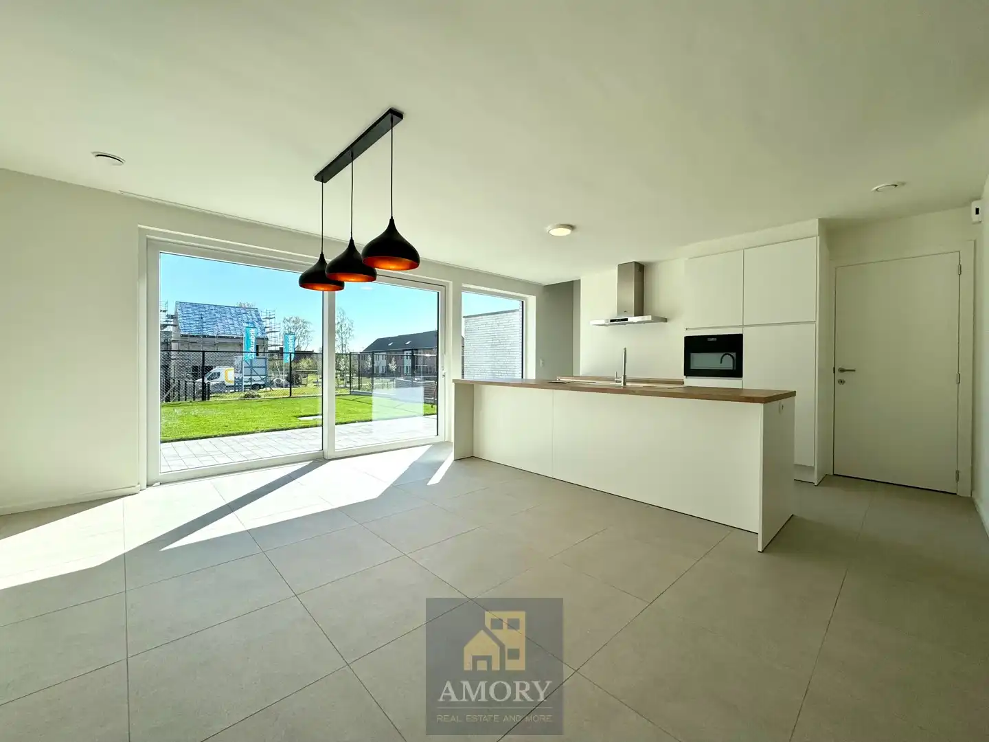 Moderne nieuwbouwwoning met 3 slpk’s en garage foto 3