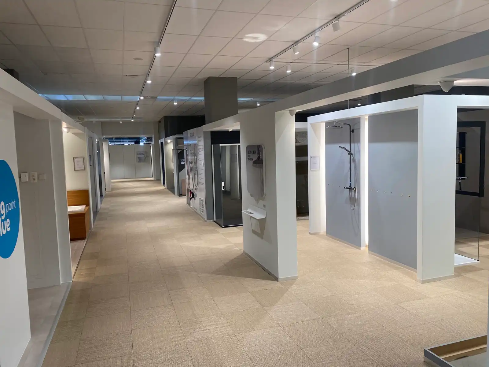 Toonzaal 2.054 m² te huur – Boomsesteenweg Aartselaar (AAA) foto 11