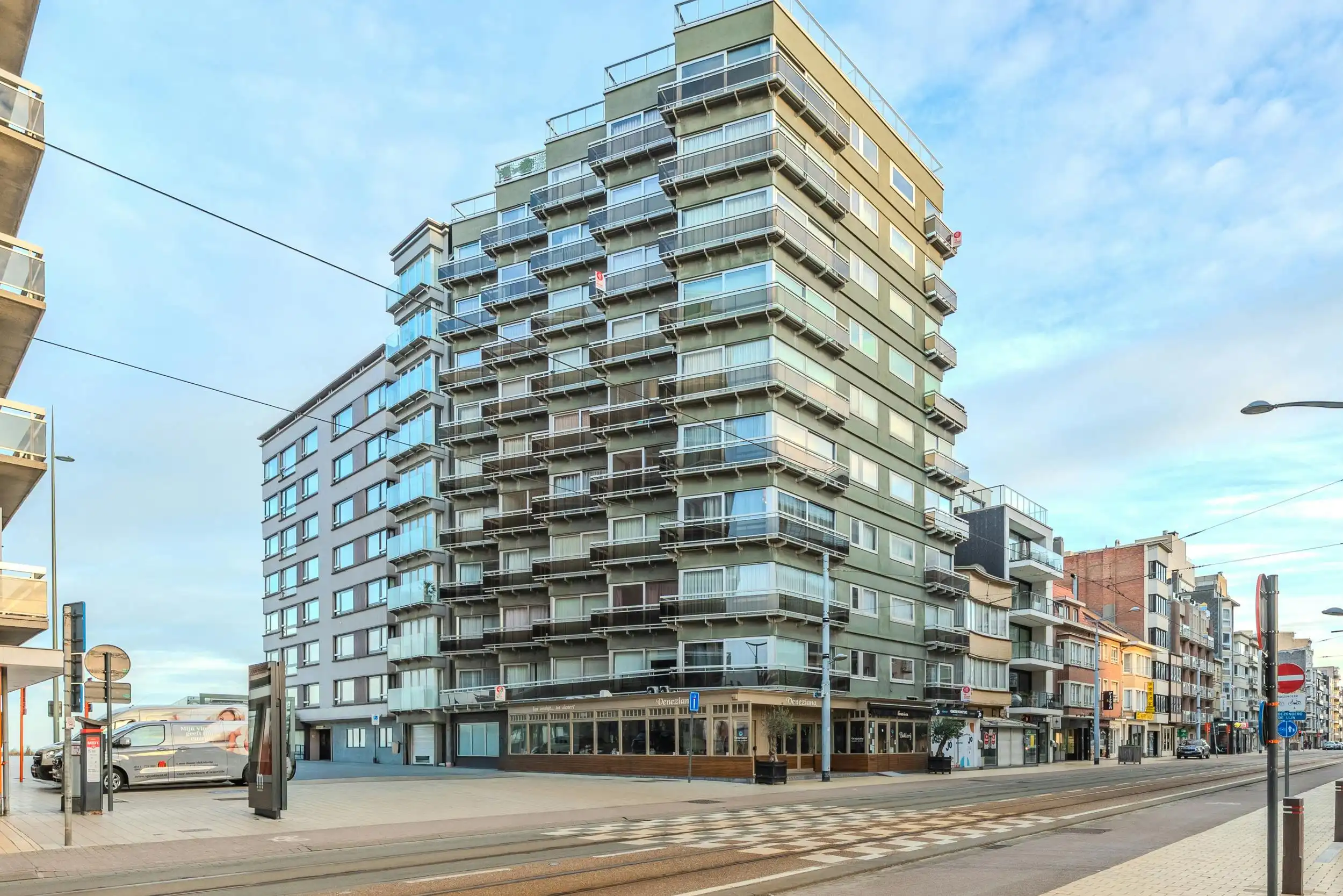 Lichtrijk hoekappartement op een centrale ligging! foto 15