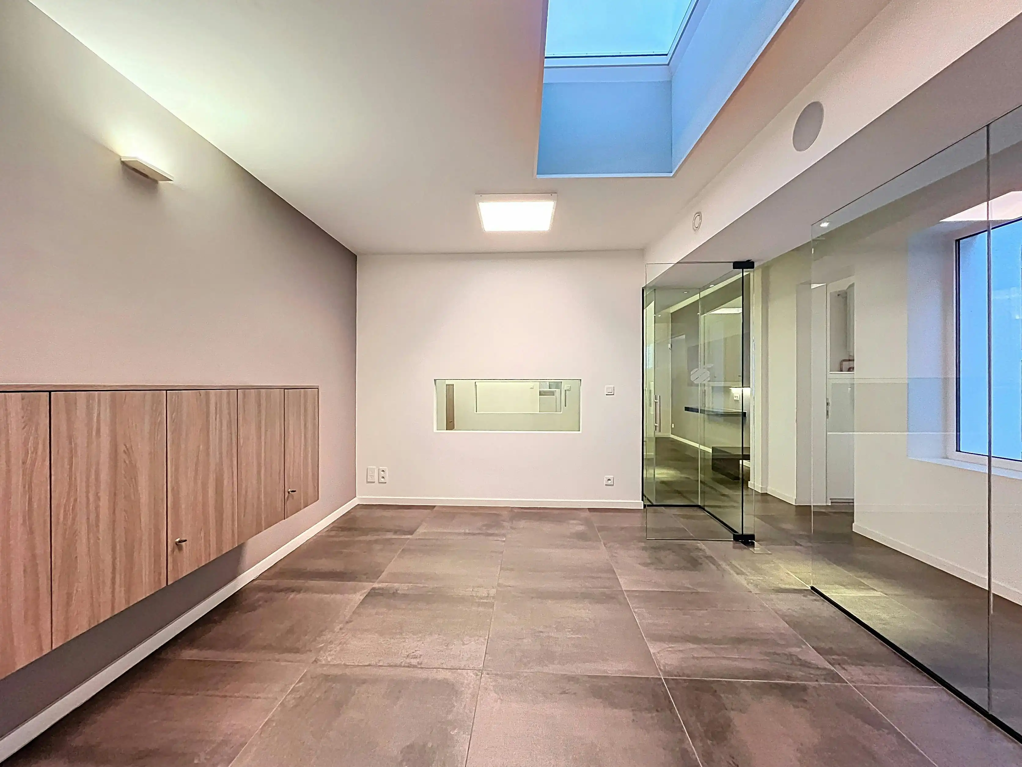 Instapklaar handelspand met woonst te koop op de Boelare in Eeklo foto 24