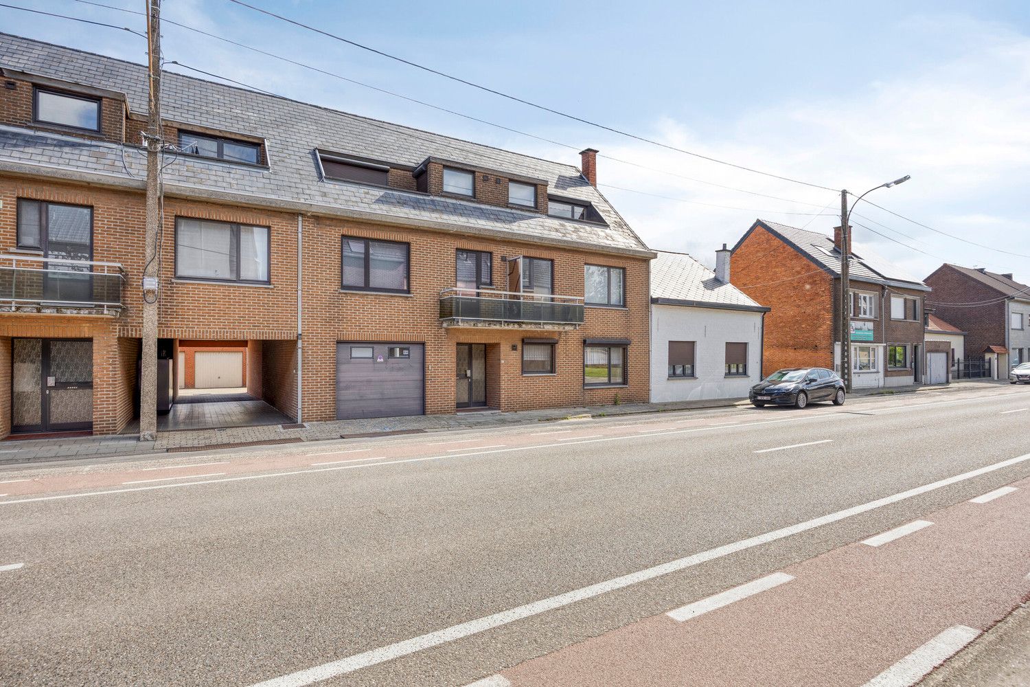 GELIJKVLOERS APPARTEMENT MET 3 SLAAPKAMERS EN INPANDIGE GARAGE TE HALEN! foto 23