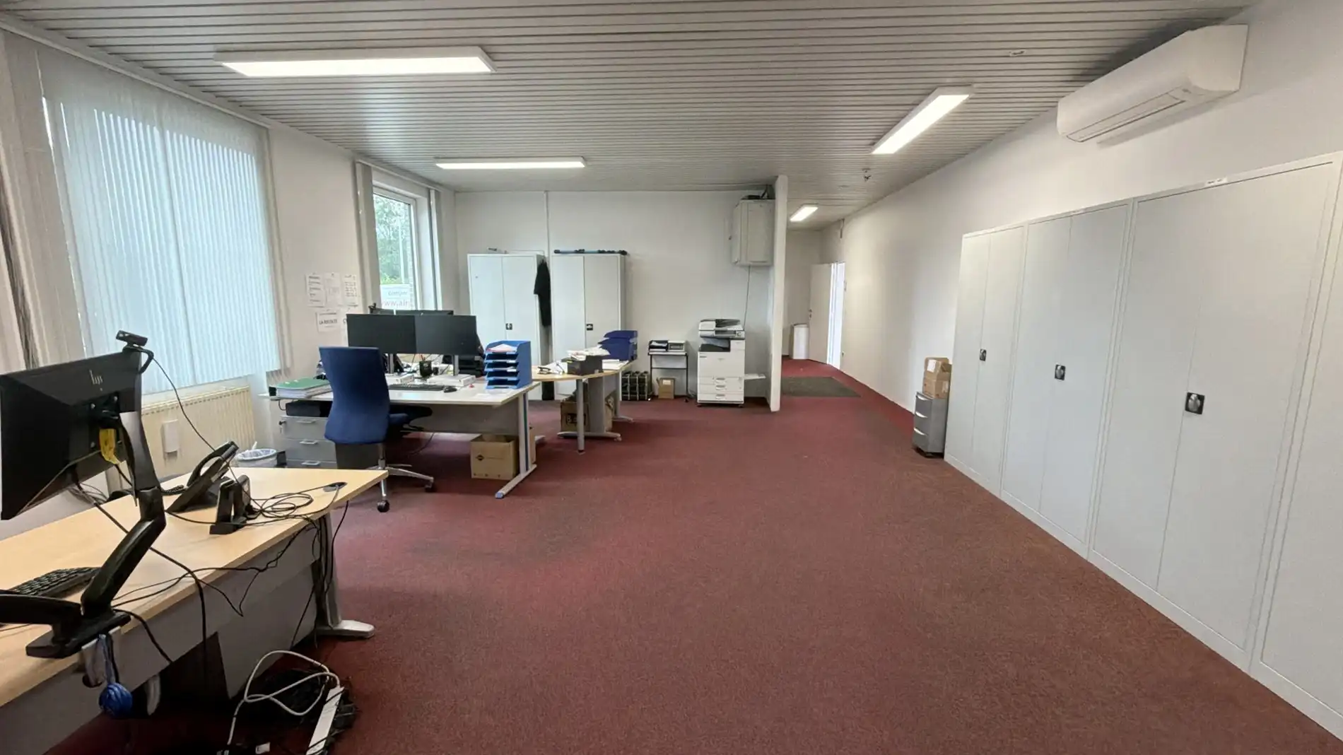 Magazijn met kantoorruimte te huur vlakbij A12 in Schelle foto 8