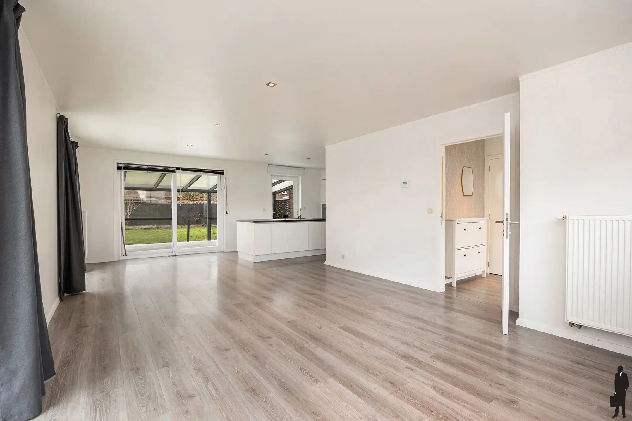 Instapklare HOB met ruime tuin in Hamme-Zogge foto 2