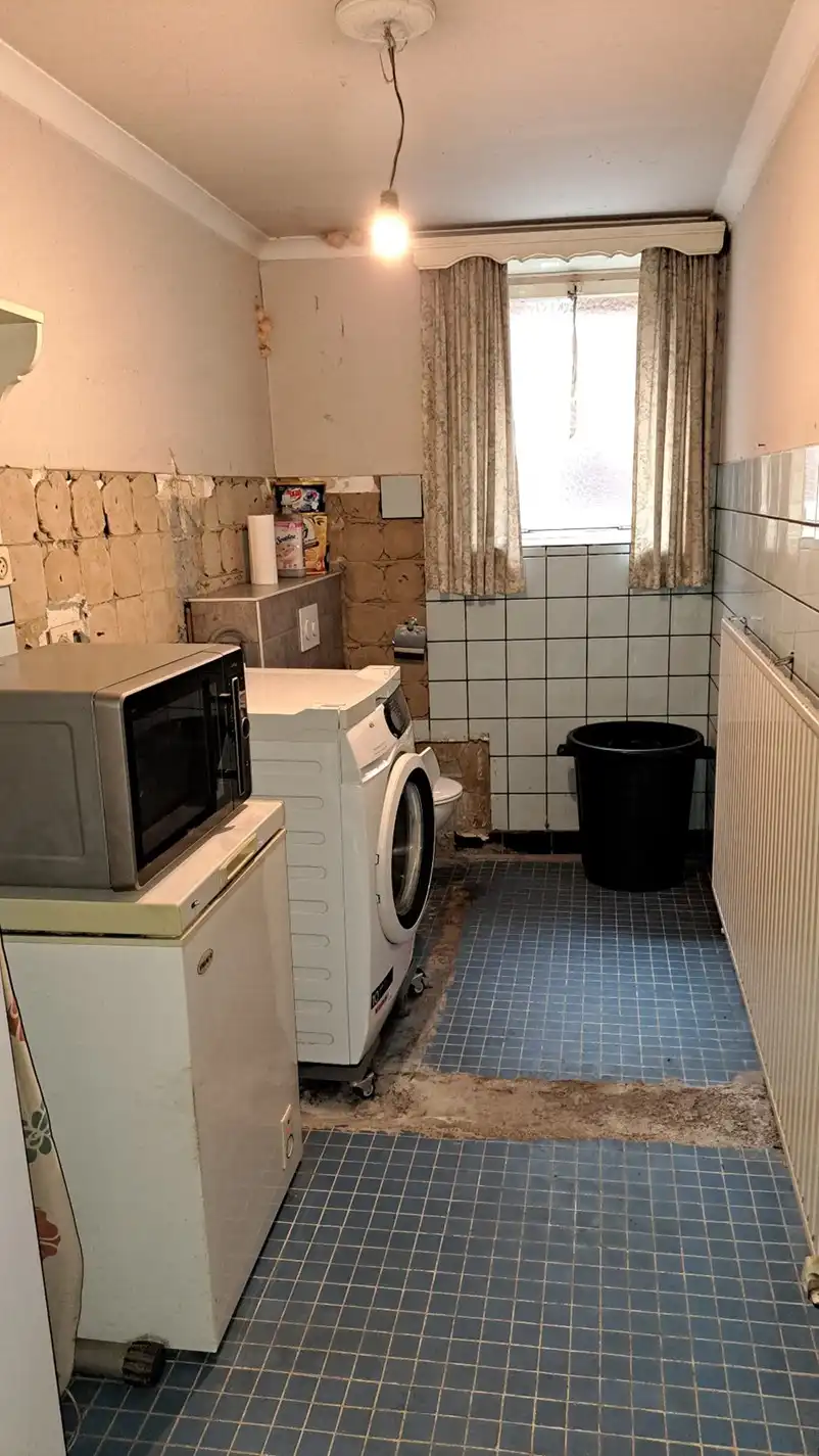 Gezinswoning met 4 slaapkamers, garage en grote tuin. foto 13