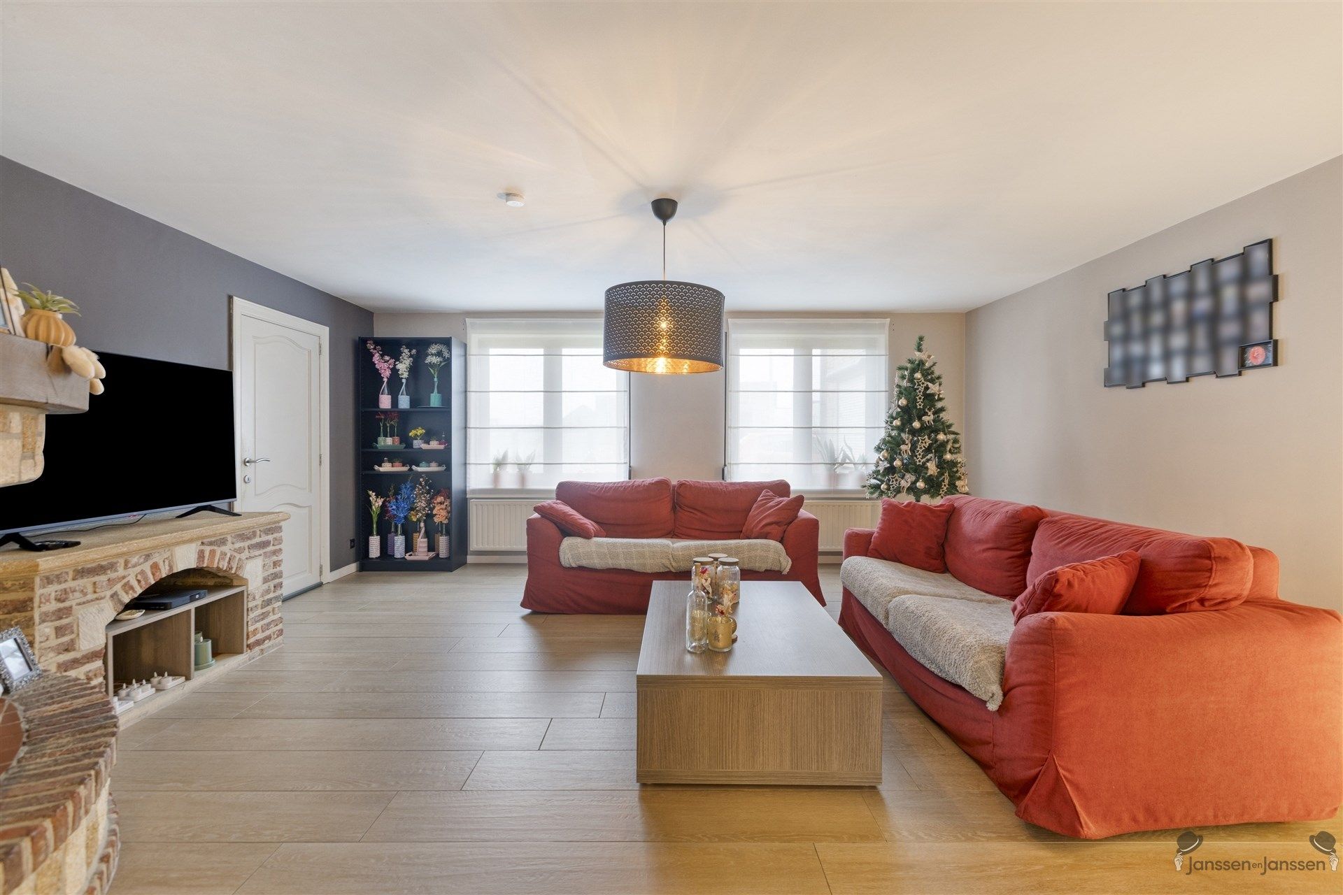 Instapklare recent vernieuwde gezinswoning foto 4