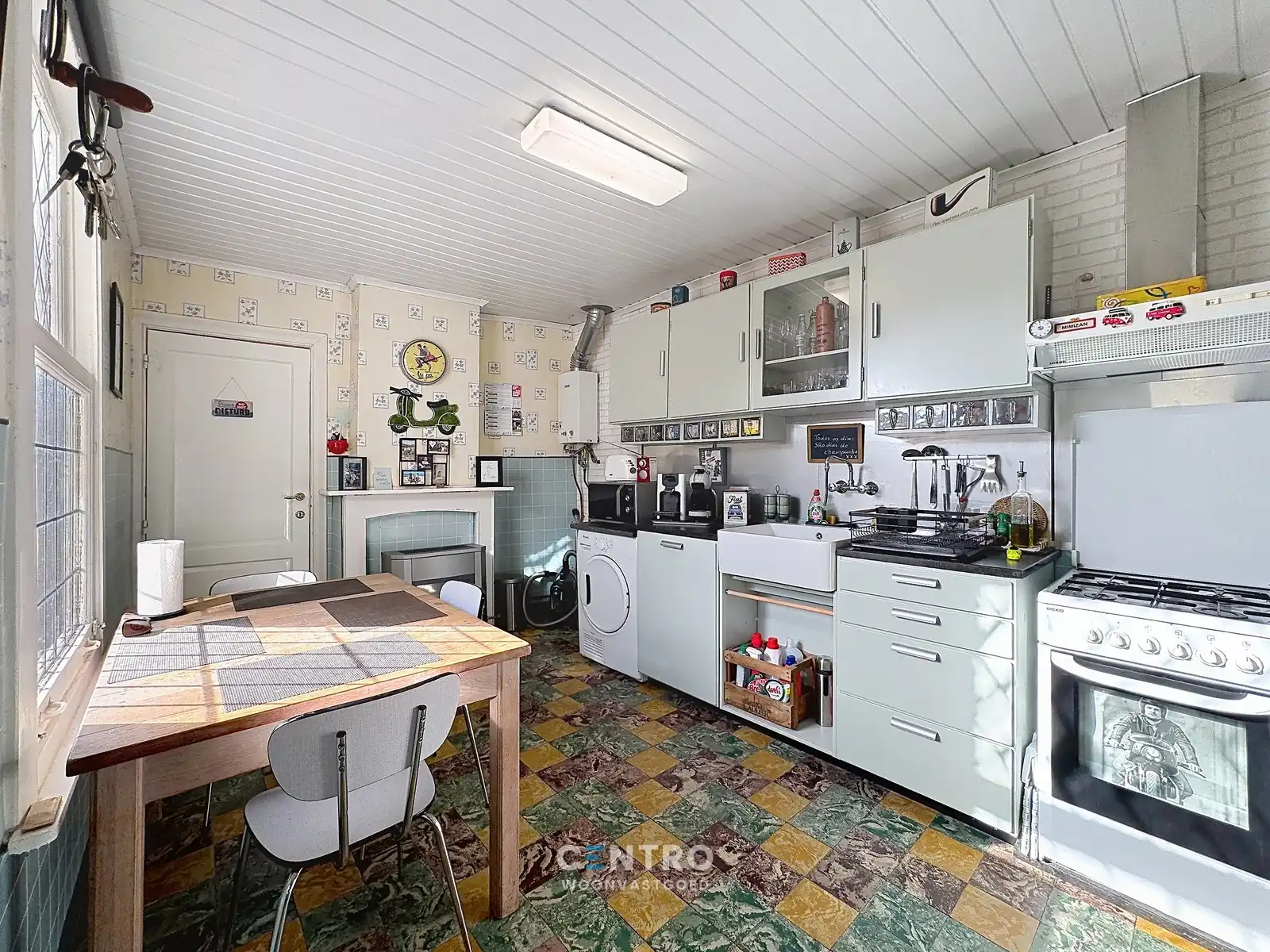 Charmante woning met 3 slpks, ZUIDger. terras én garage! foto 7