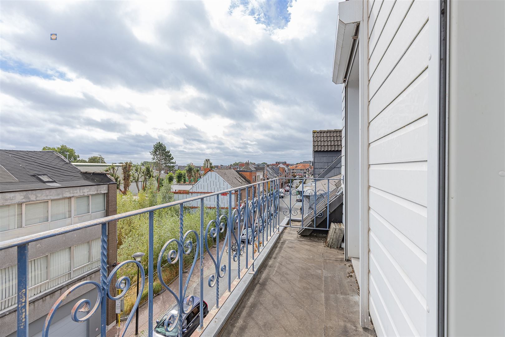 Charmant 1-slaapkamerappartement met ruim terras foto 10