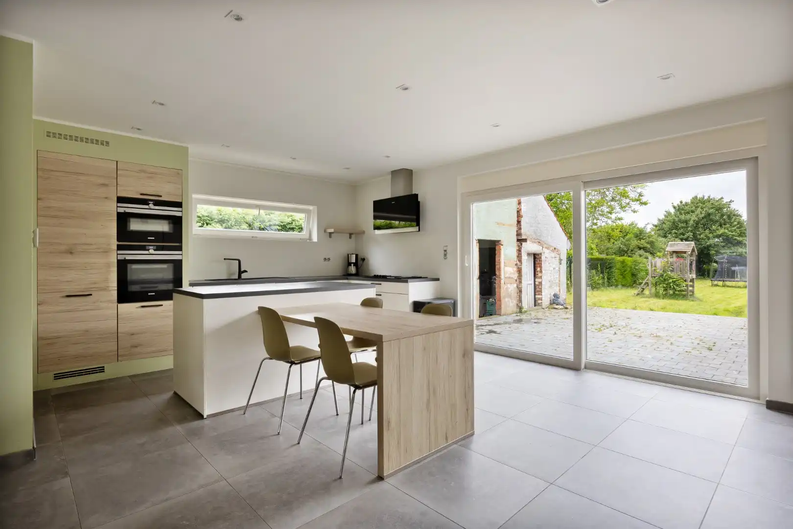 Goed en rustig gelegen gerenoveerde woning met 3 slaapkamers te Halle foto 6