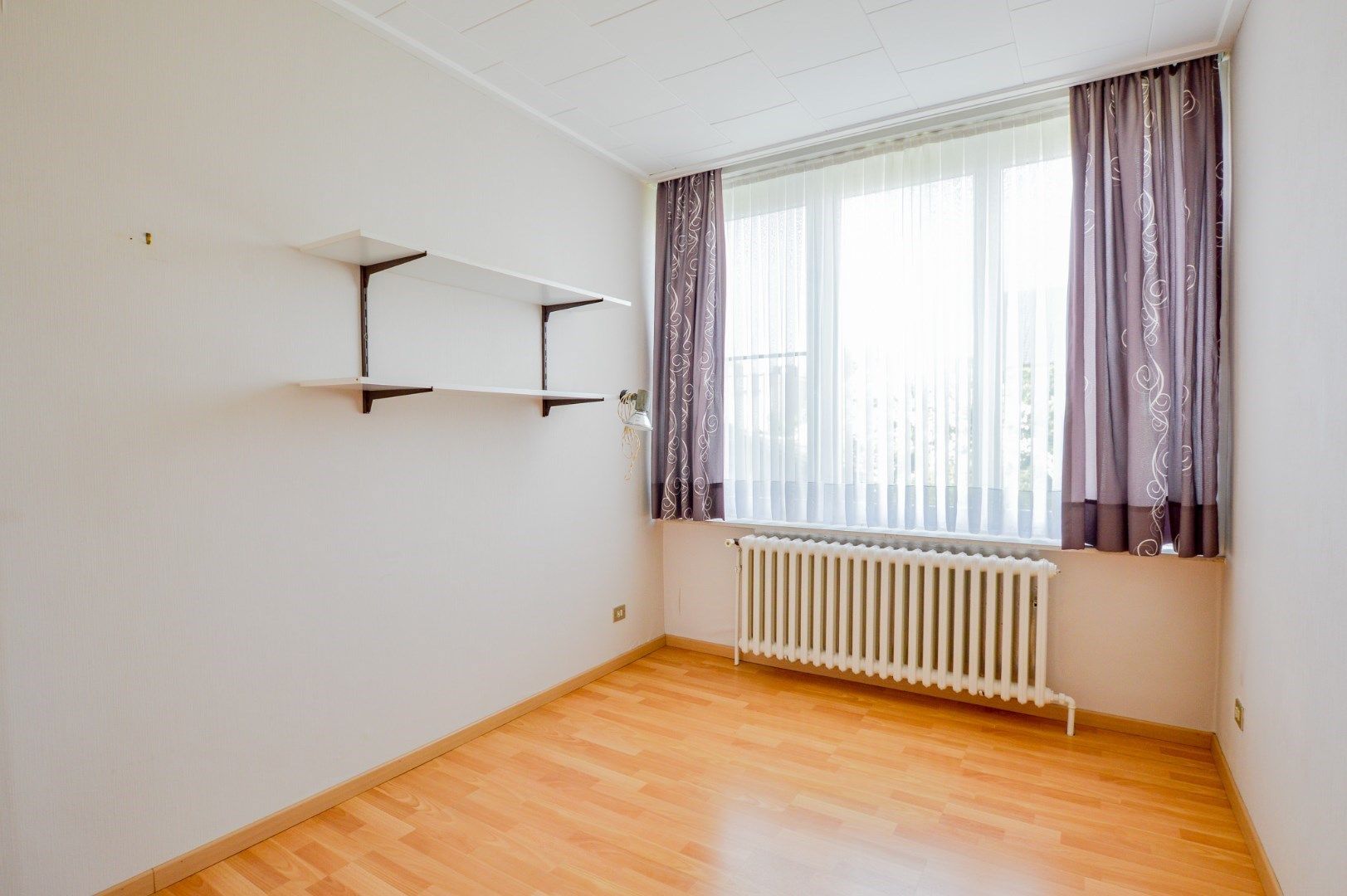 Halfopen bebouwing met 4 slaapkamers en ruime tuin in Zedelgem foto 8