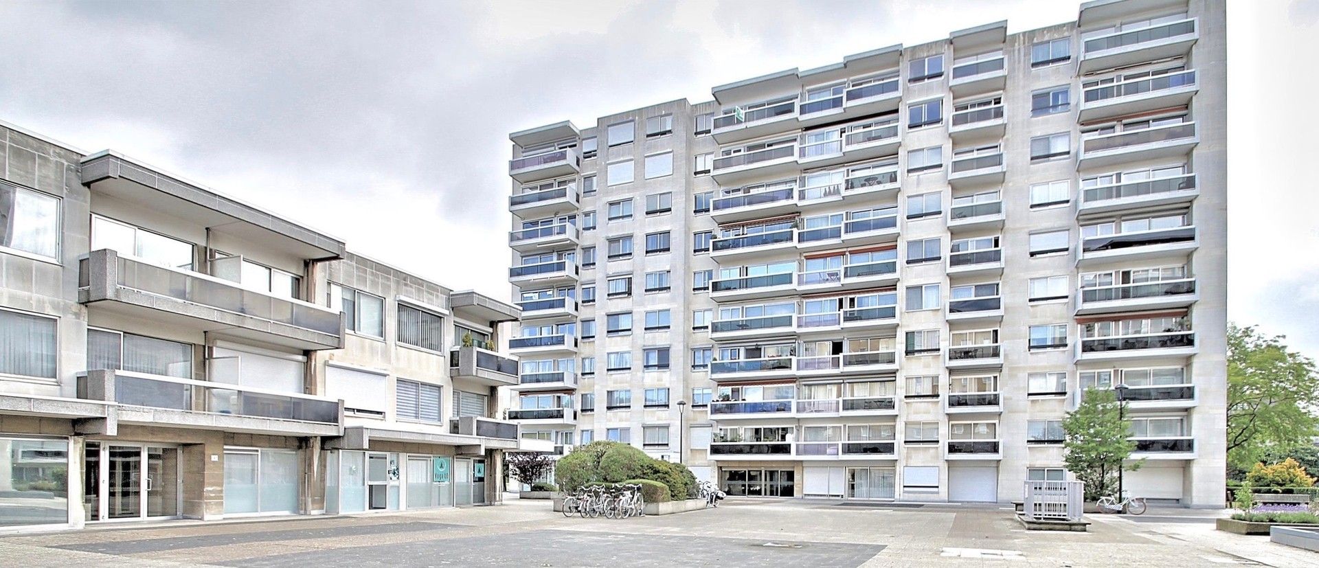 Moderne studio op toplocatie foto {{pictureIndex}}