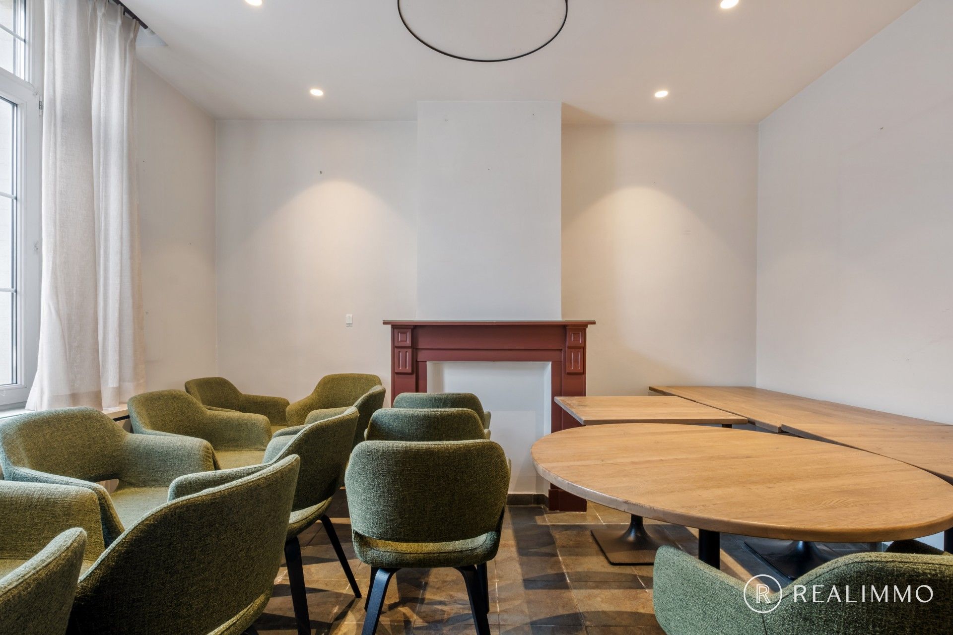 Uniek handelspand met ruim appartement – Gentseweg 556, Waregem (Sint-Eloois-Vijve) foto 4