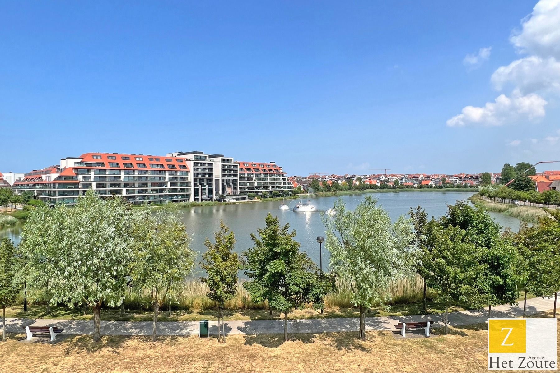 Hoofdfoto van de publicatie: Gezellig appartement met zicht op het Zegemeer te Knokke