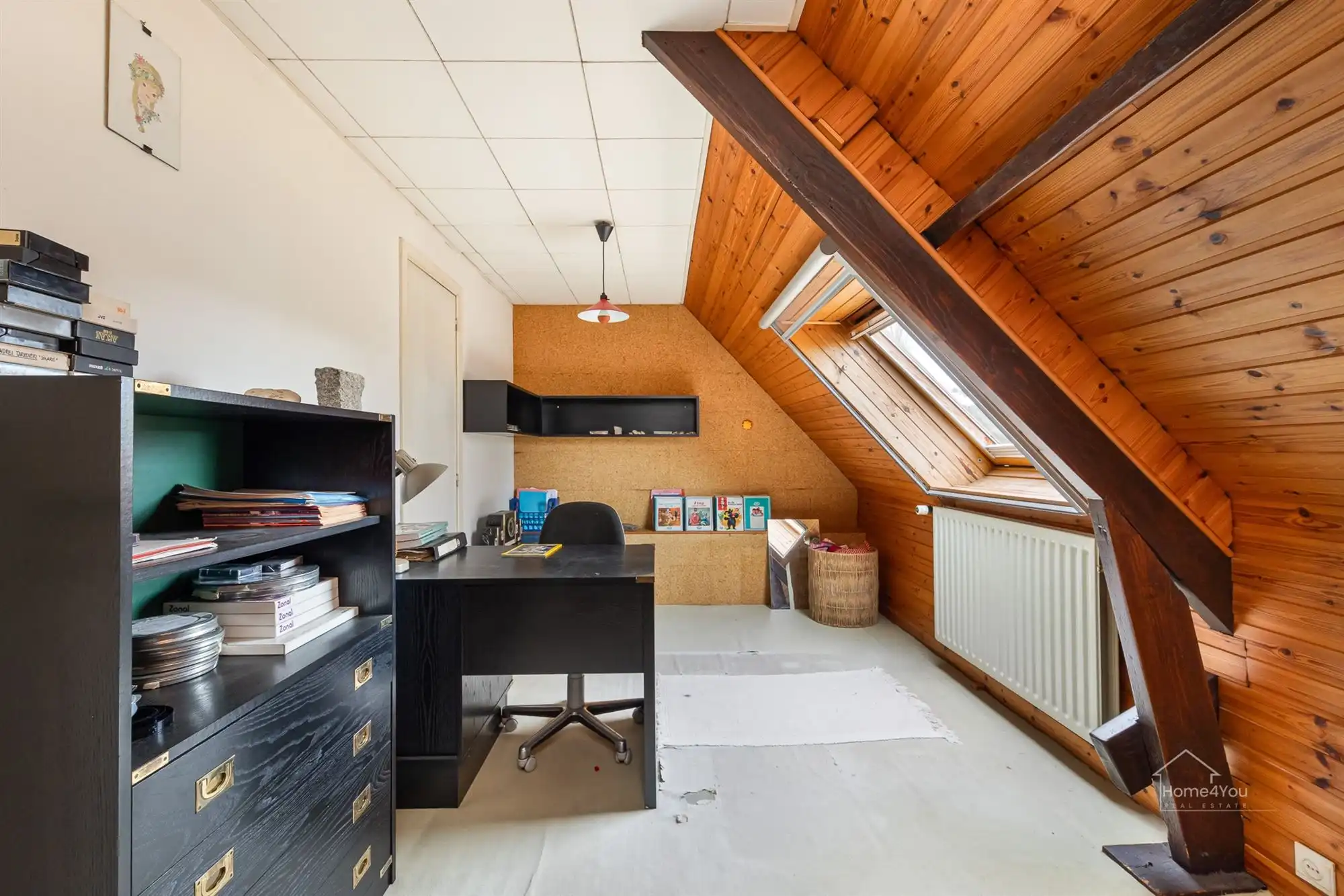 Ruime rijwoning op toplocatie met zongerichte tuin foto 17