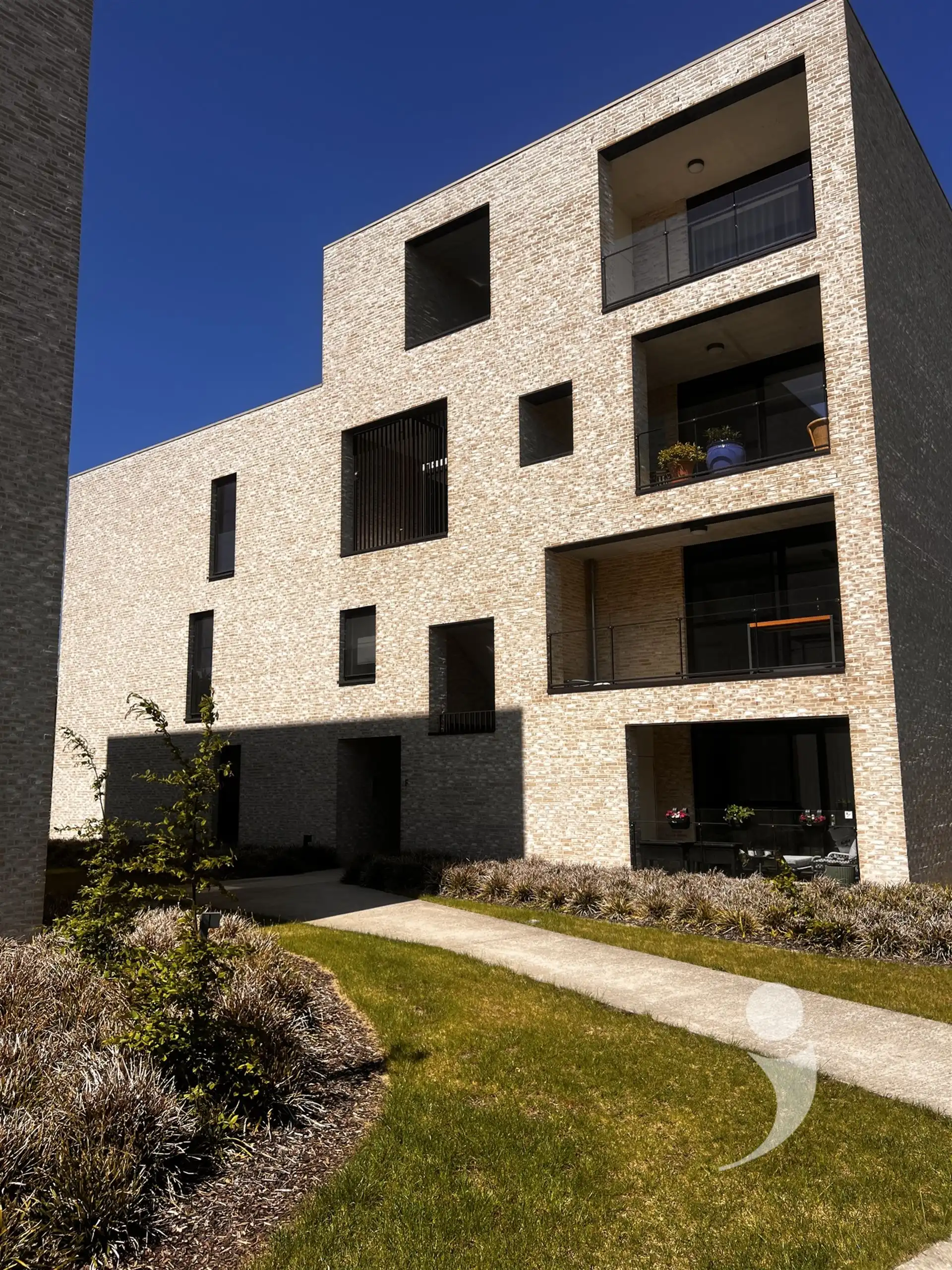 appartement foto {{pictureIndex}}