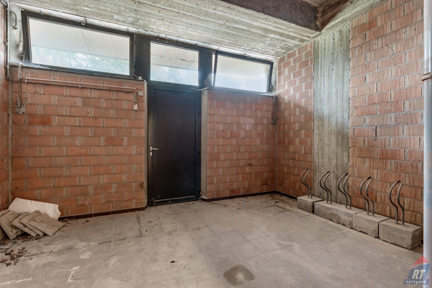 Opbrengsteigendom bestaande uit 2 handelsruimtes en een ruim appartement foto 21