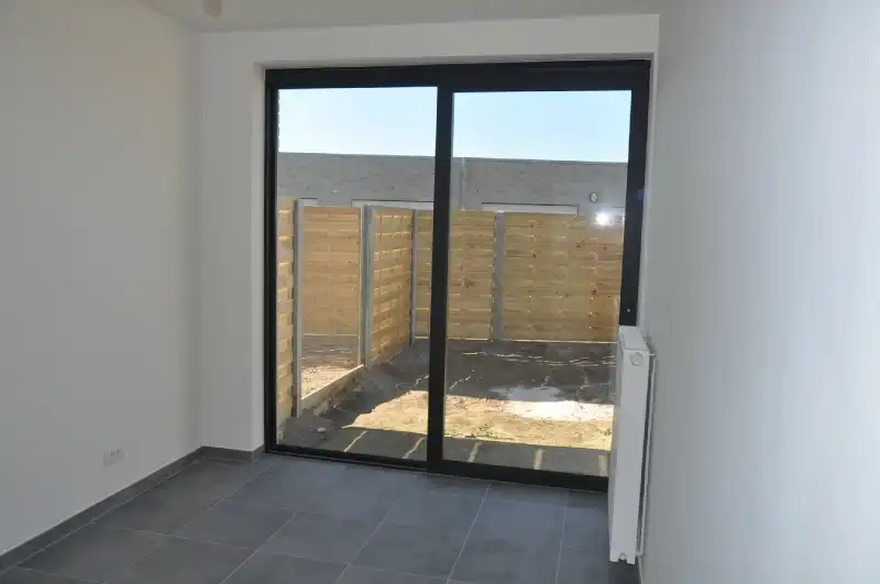 Prachtig en ruim energiezuinig appartement op het gelijkvoers met ruime privé-terras. foto 11