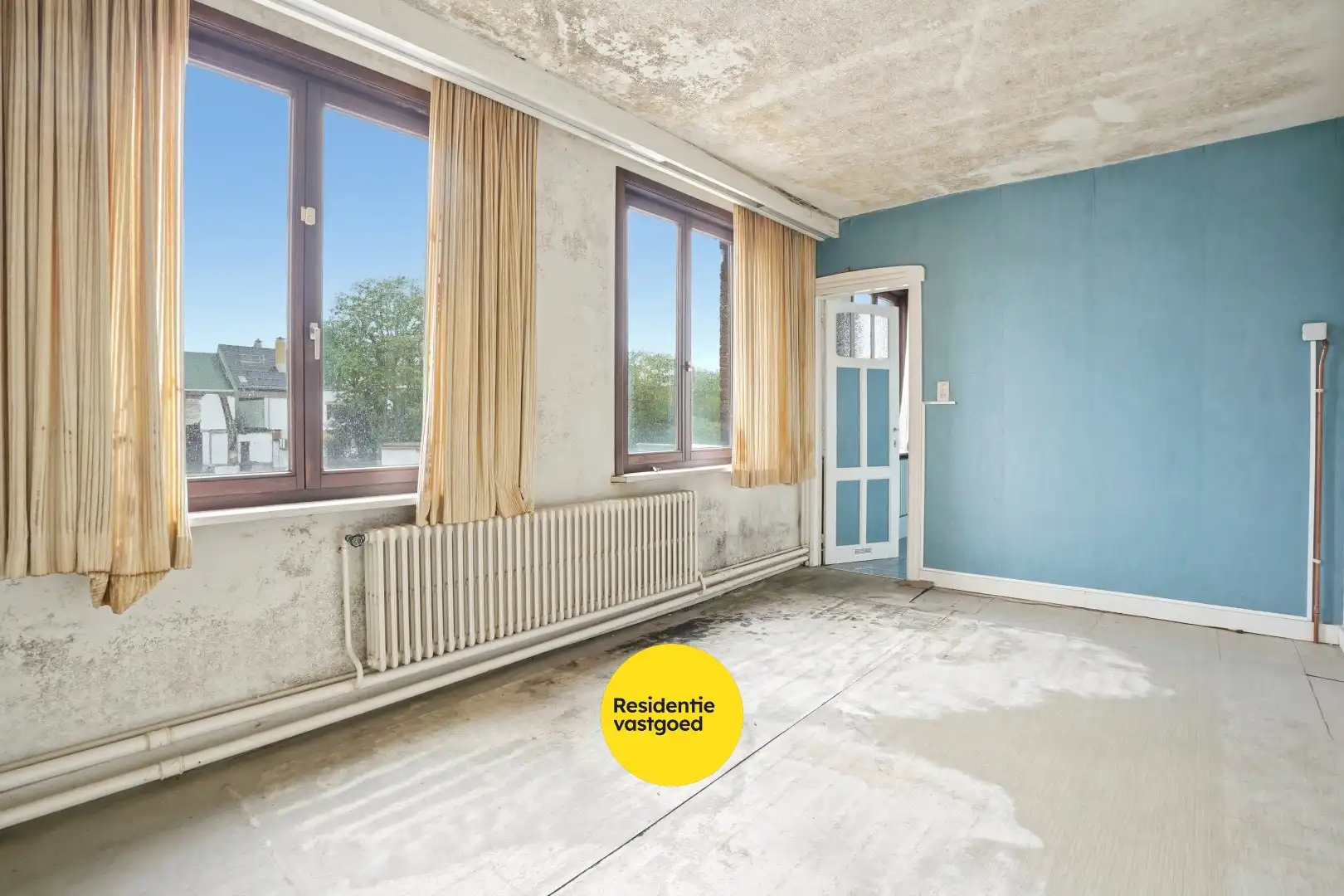 Te renoveren woning met veel op potentieel op topligging. foto 12