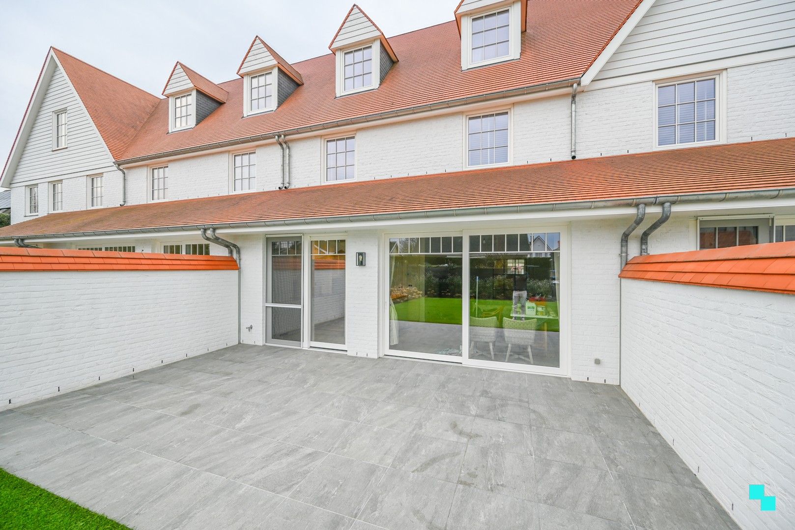 Unieke high-end woning in rustige buurt in Waregem foto 12