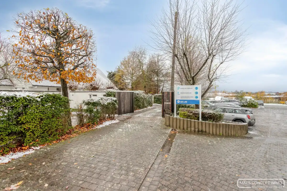 Te renoveren of af te breken woning te koop in Waregem foto 4