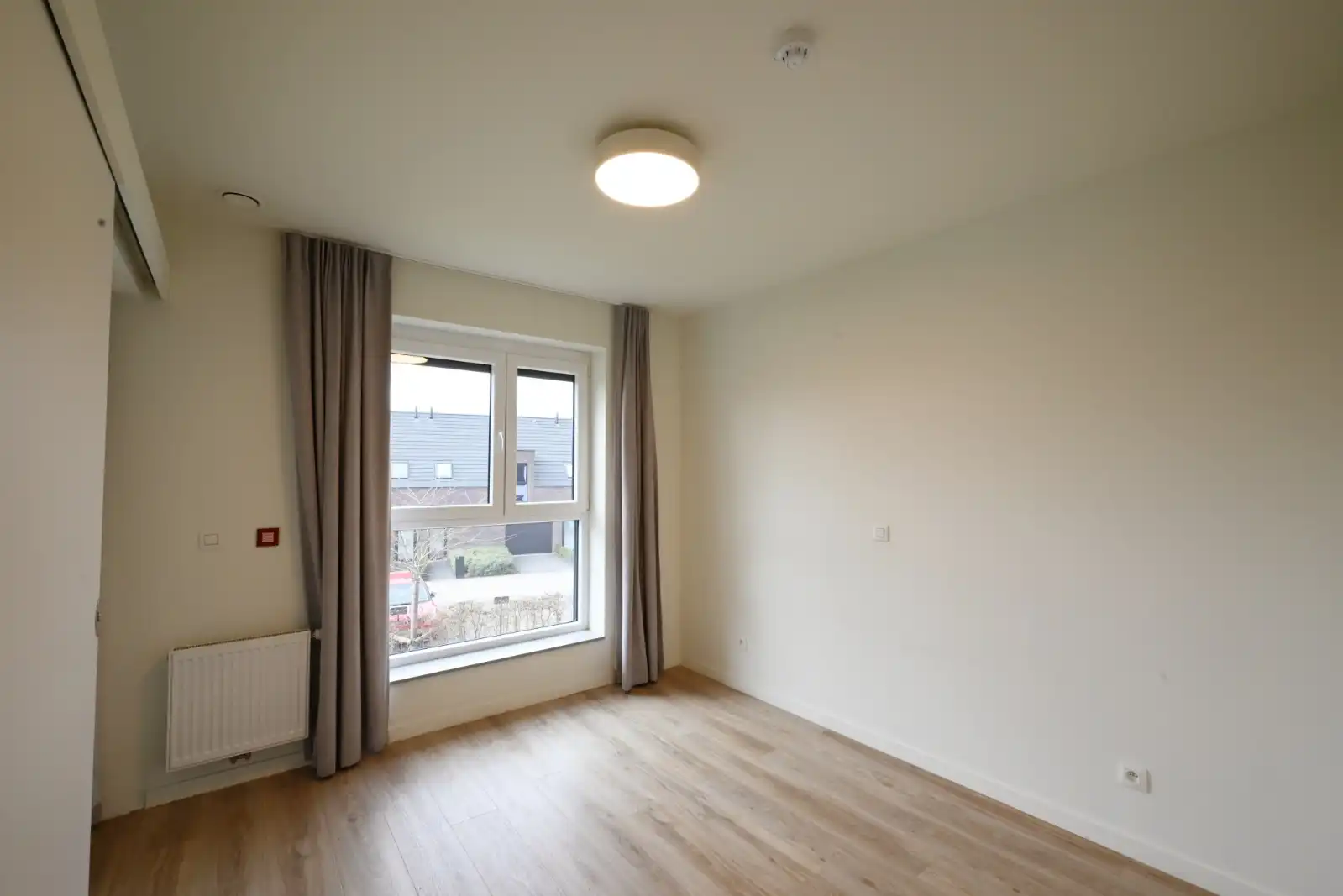 Éénkamerige assistentieflat in Izegem! foto 9