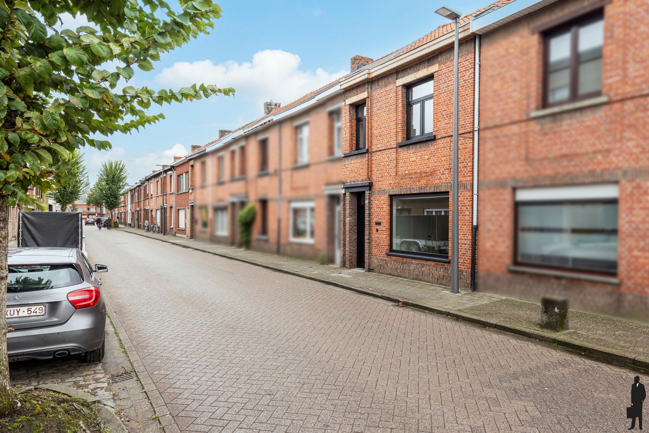 Energiezuinige stadswoning met 3 slaapkamers en stadstuintje foto {{pictureIndex}}