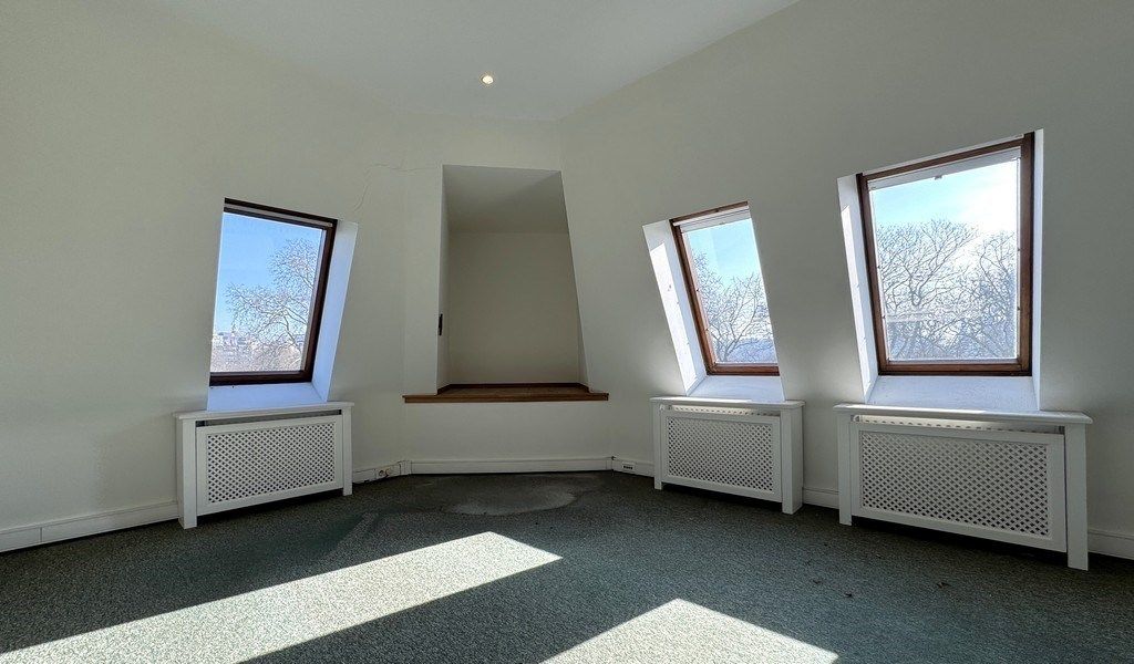 Kantoren te huur  in prachtig herenhuis te Antwerpen foto 15