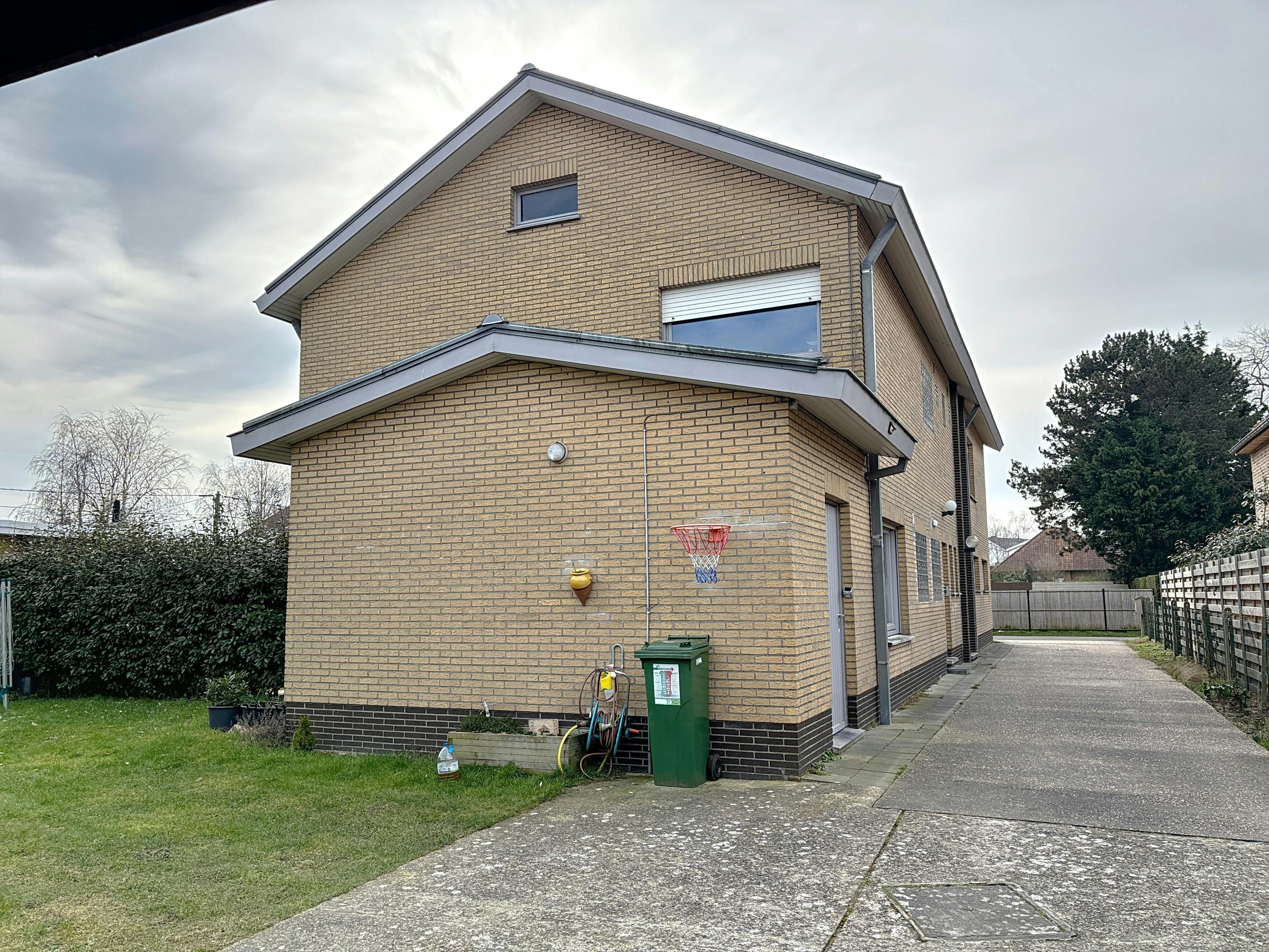 Uiterst ruim huis op 608 m² in Koksijde foto 3