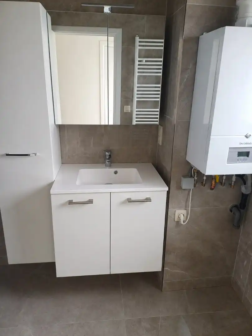 Zonnige penthouse op topligging met zijdelings zeezicht te Koksijde. foto 9