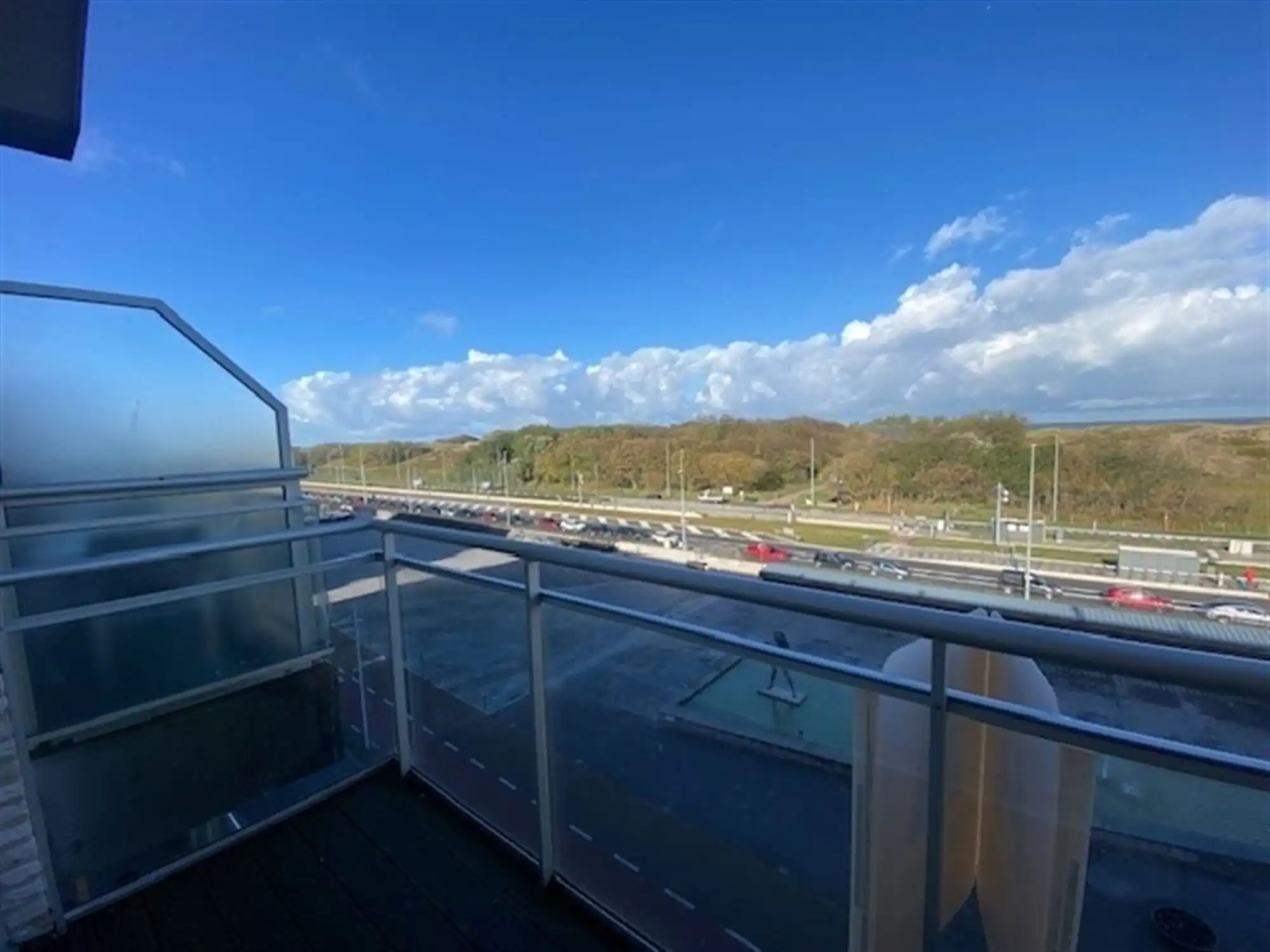 Ruime duplex met 4 slaapkamers en prachtig zicht op duinen en zee foto 15