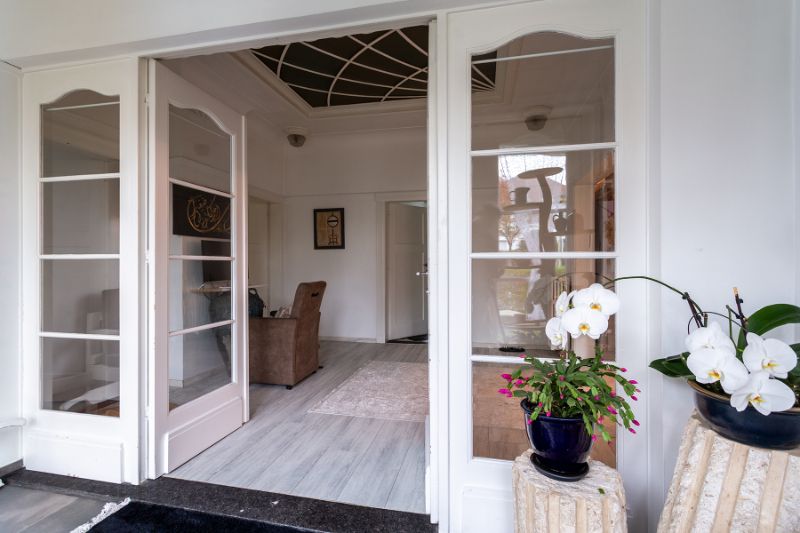 Modernistische bungalow op TOP locatie! foto 3