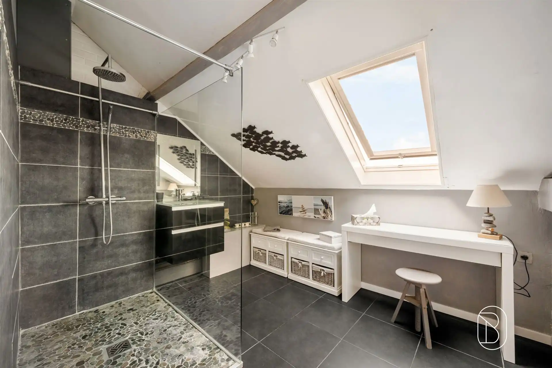 Architectenvilla op een perceel van 3.024 m² foto 25