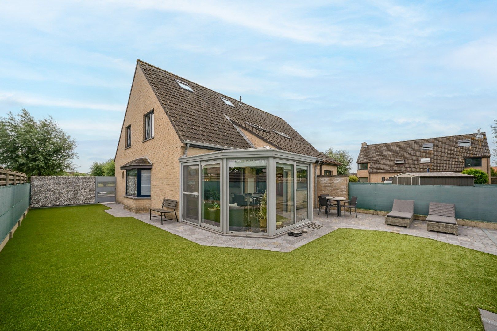 Instapklare halfopen bebouwing met 4 slaapkamers in Zandvoorde foto 3