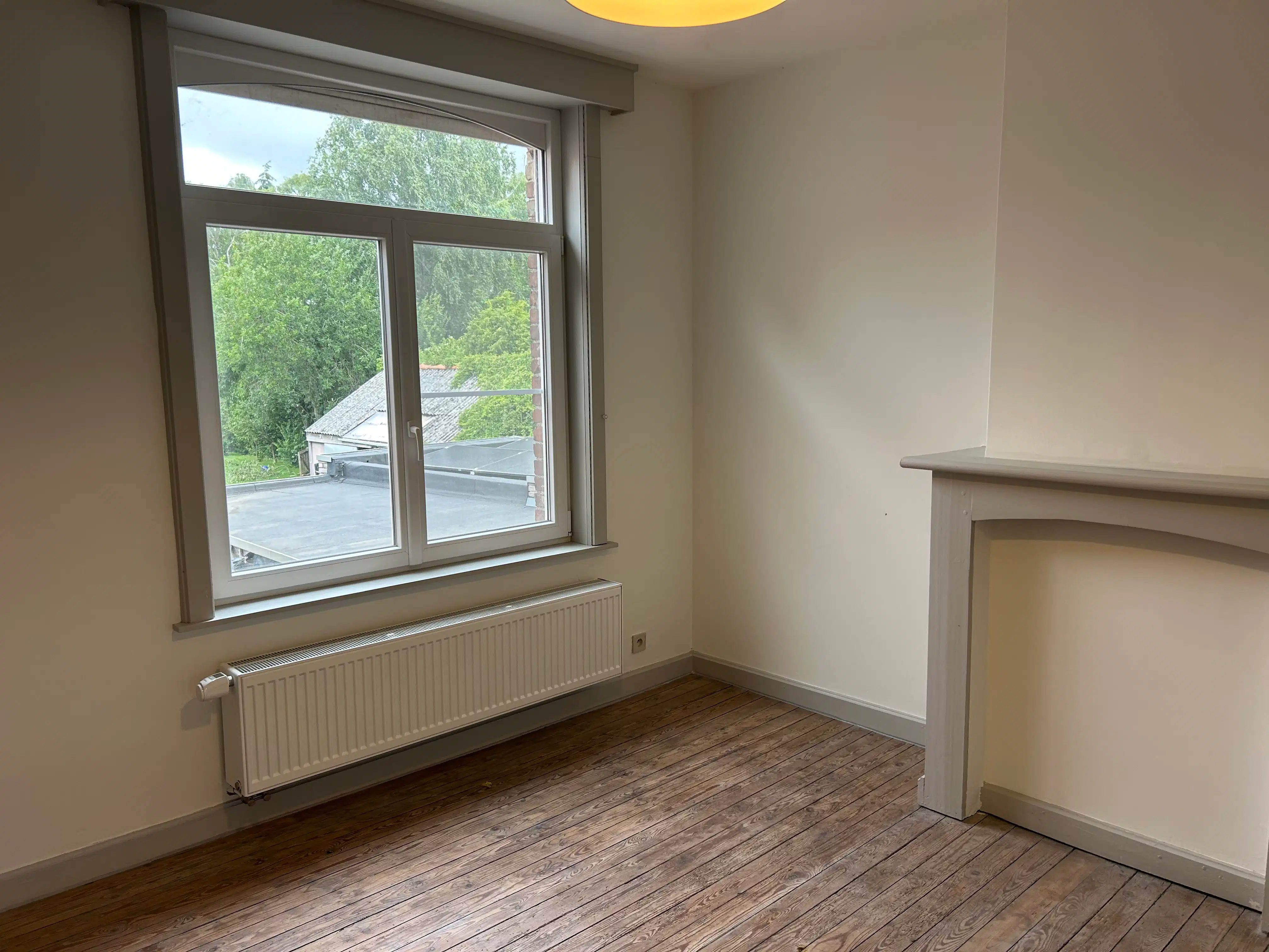 Volledig vernieuwde woning met 3 slaapkamers en tuintje. foto 15
