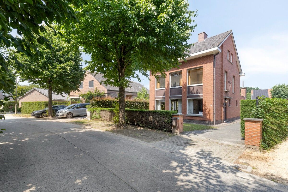 ()=>{if(producerUpdateValueVersion(node),producerAccessed(node),node.value===ERRORED)throw node.error;return node.value} Schuttershof 14 - 9051 Sint-Denijs-Westrem