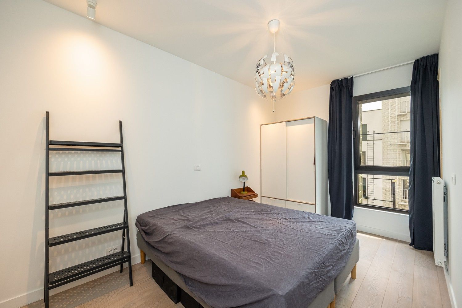 Ruim, gemeubeld appartement met 2 slaapkamers en parkeerplaats op het Eilandje foto 18