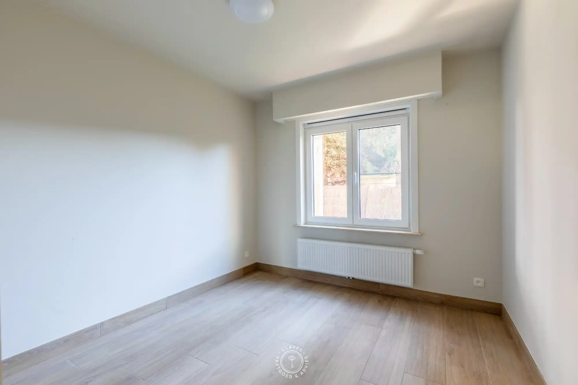 Ruim gelijkvloers appartement van 134 m² met tuin en garagebox foto 12