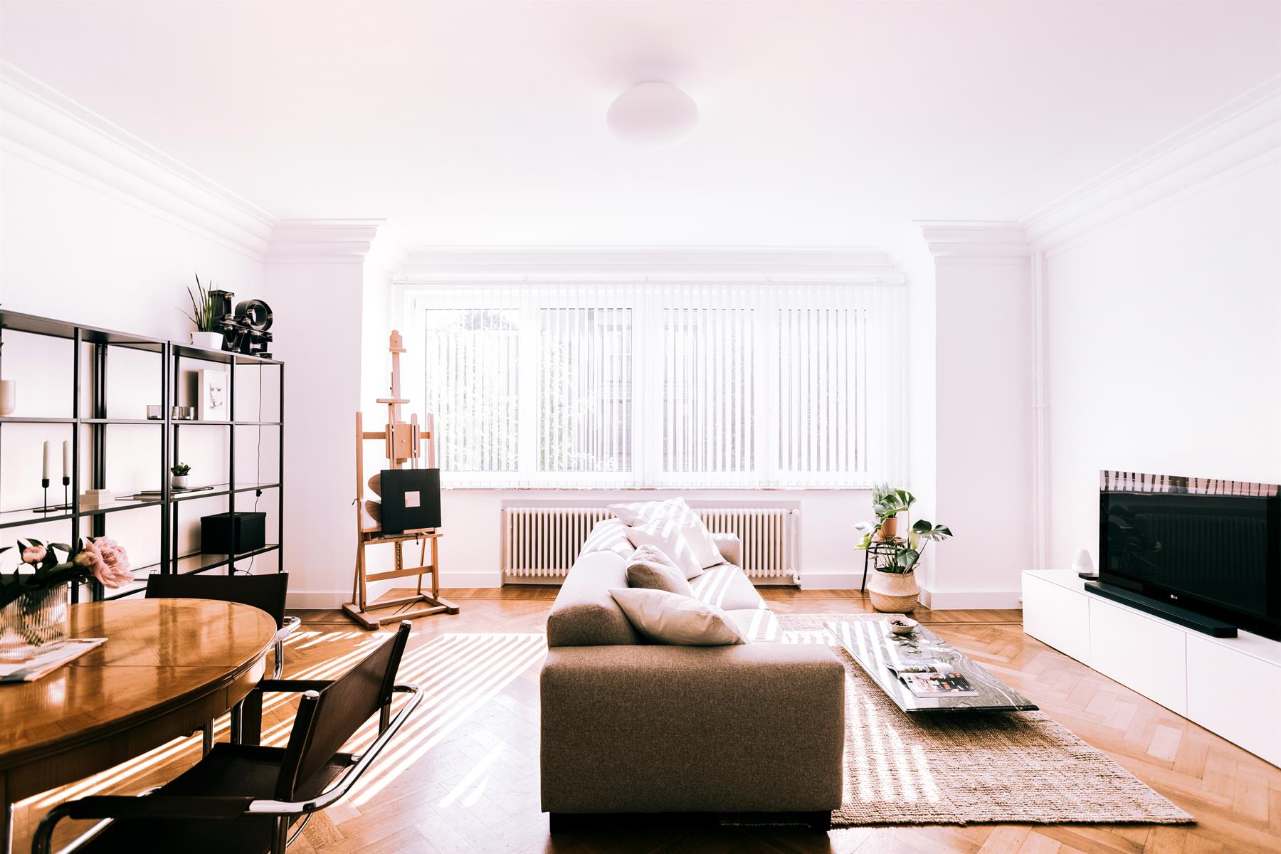 Charmant 2slpk-appartement met behoud van art-deco elementen foto {{pictureIndex}}