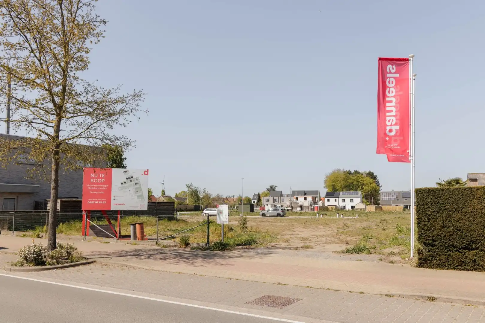 Mooie bouwgrond voor open bebouwing dicht bij het centrum foto 2