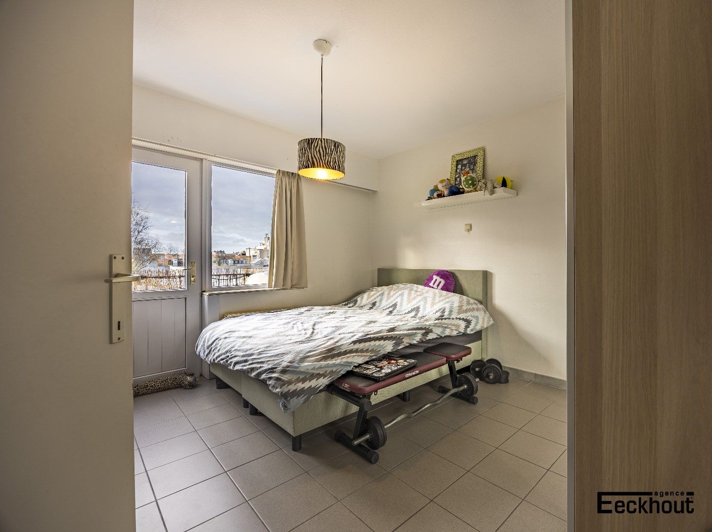 Instapklaar appartement met ruim zonneterras op wandelafstand van het strand! foto 9