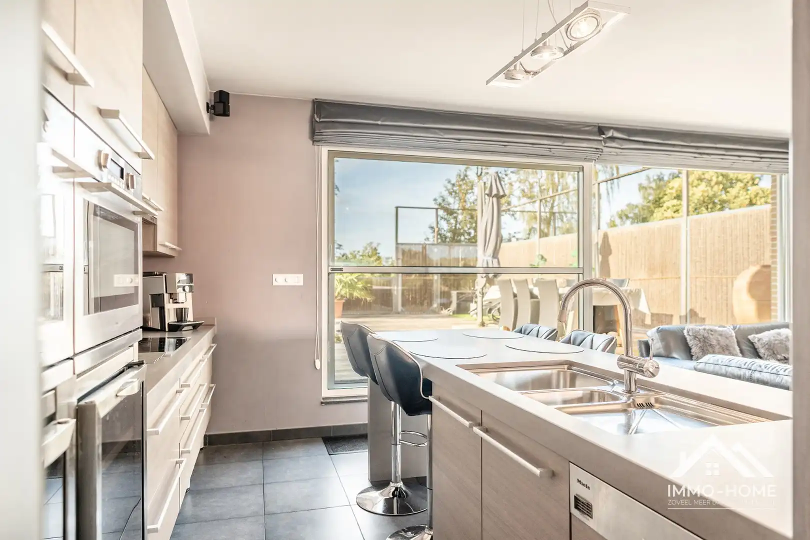 Een absolute parel van een appartement!! foto 9