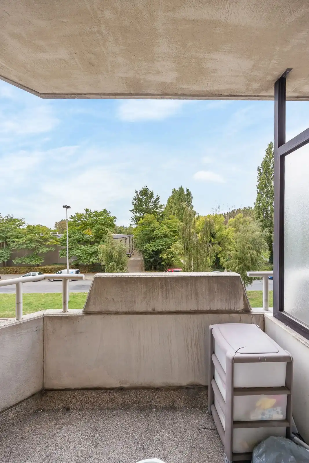 Ideale investering: ruim 2-slpk appartement met balkon en staanplaats in Ekeren! foto 7