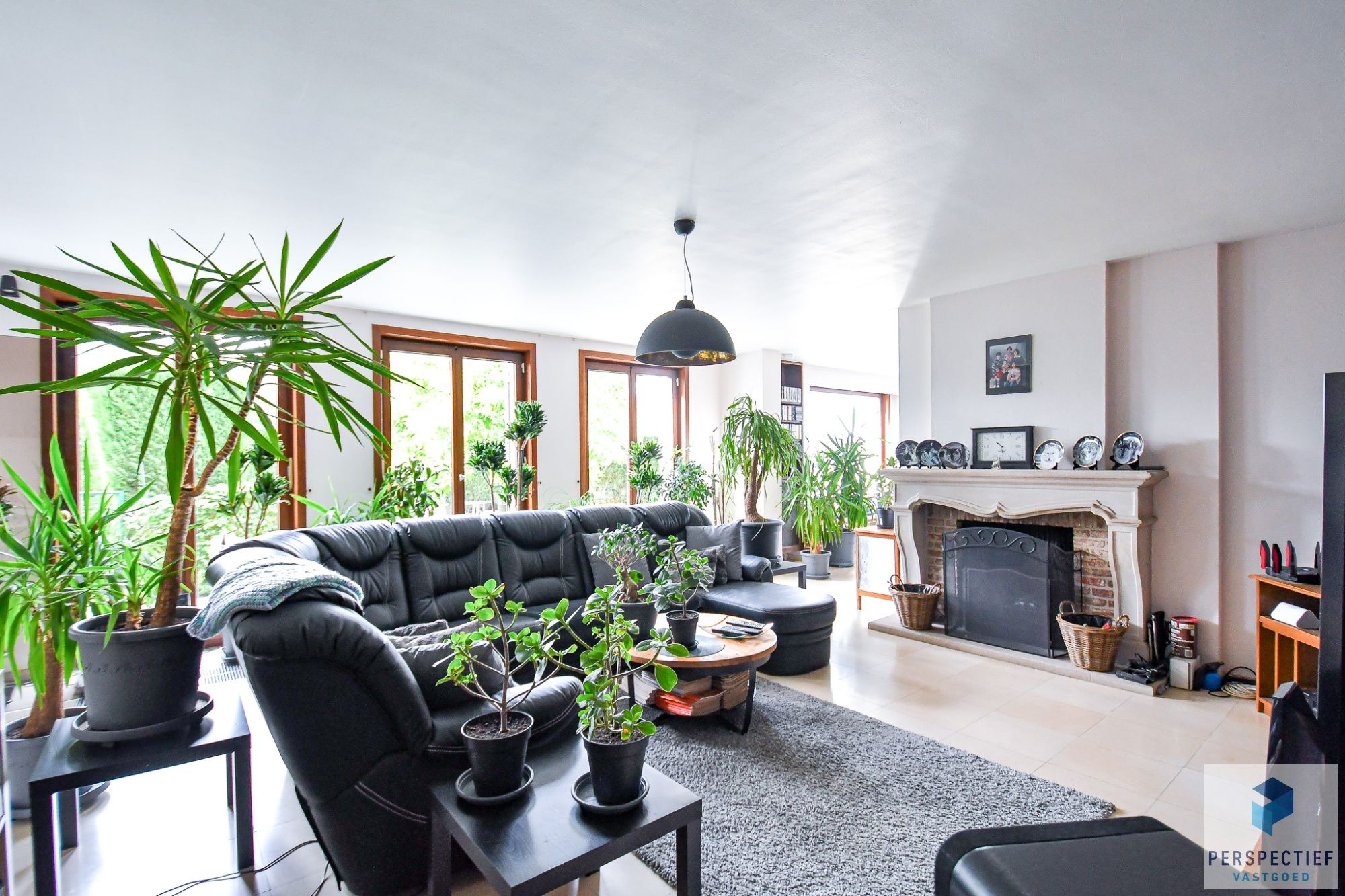 Grote villa met 4 slaapkamers met benaderende grondoppervlakte van 1438m² foto 6