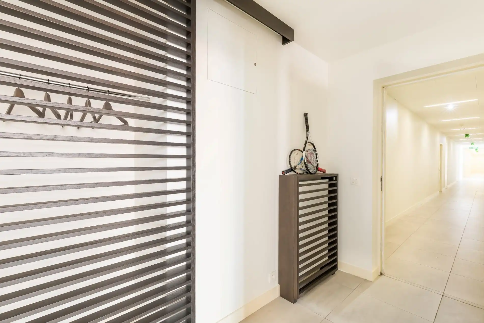 Prachtig afgewerkt en bemeubeld appartement met terras foto 7