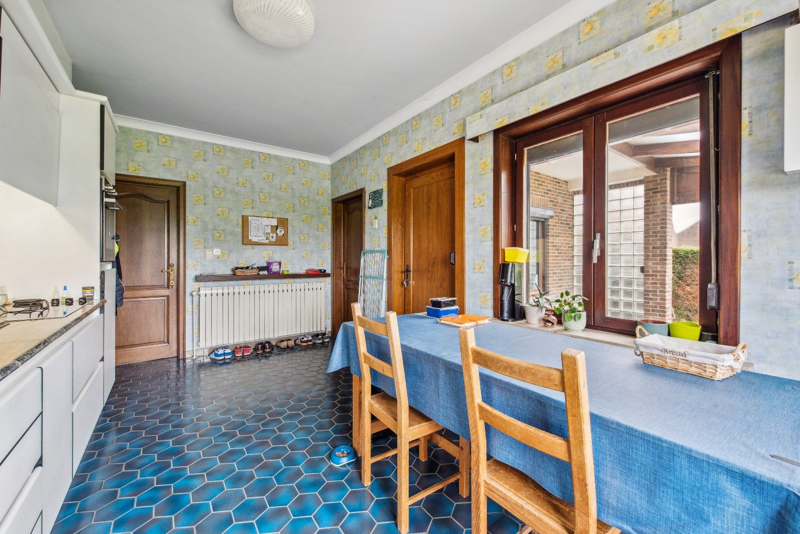 Bungalow met 3 slaapkamers, tuin en garage voor 2 wagens foto 10